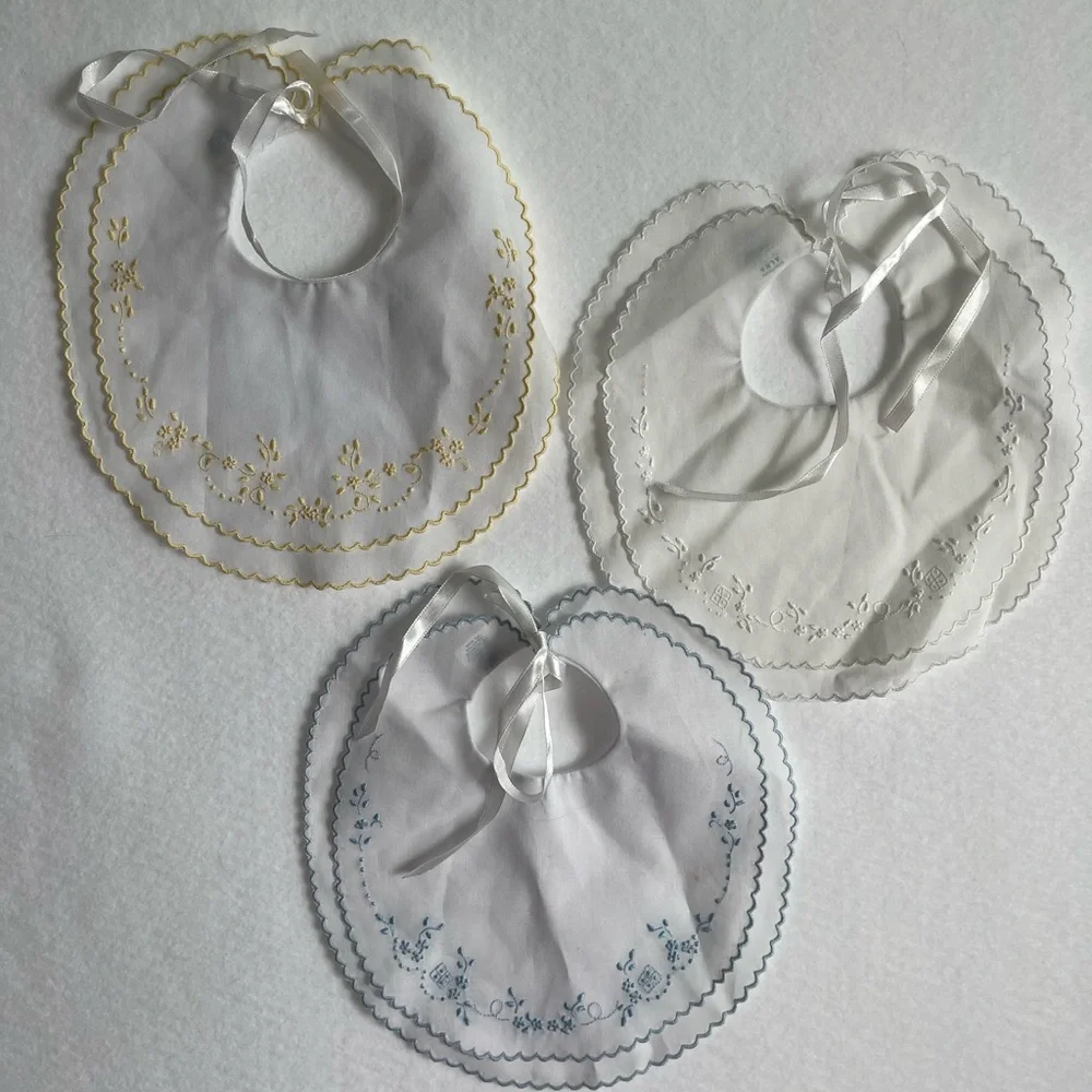 Embroidered baby bibs 3 pack